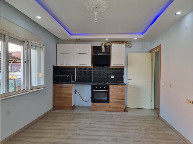 Altınova Cuma Pazarı Yakını Kiralık 2+1 Daire