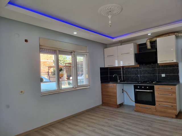 Altınova Cuma Pazarı Yakını Kiralık 2+1 Daire