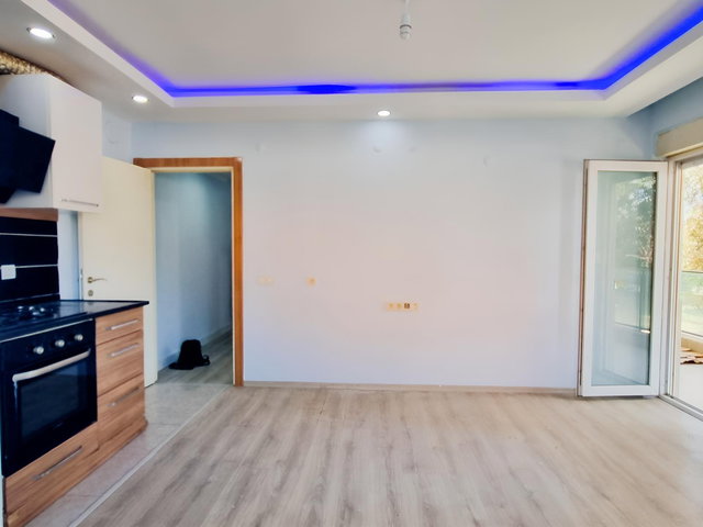 Altınova Cuma Pazarı Yakını Kiralık 2+1 Daire