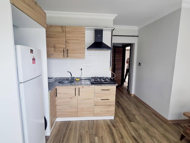FUL EŞYALI ÜNİRVERSİTE DİBİNDE KİRALIK DAİRE