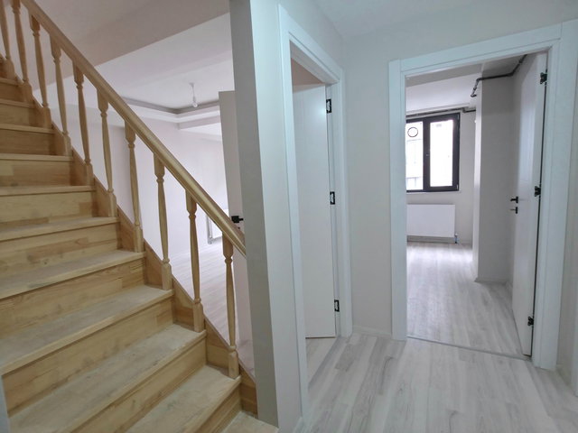 KULE'DEN | SIFIR BİNADA - Ziyapaşa Caddesi'ne Yakın DUBLEKS