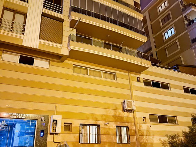 İzbana 1 dk Çiğli'de | 1+1 Park Manzaralı |Doğalgazlı