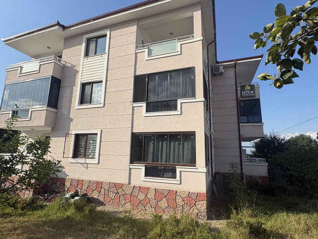 Cumhuriyet Mah Satılık 2+1 Daire