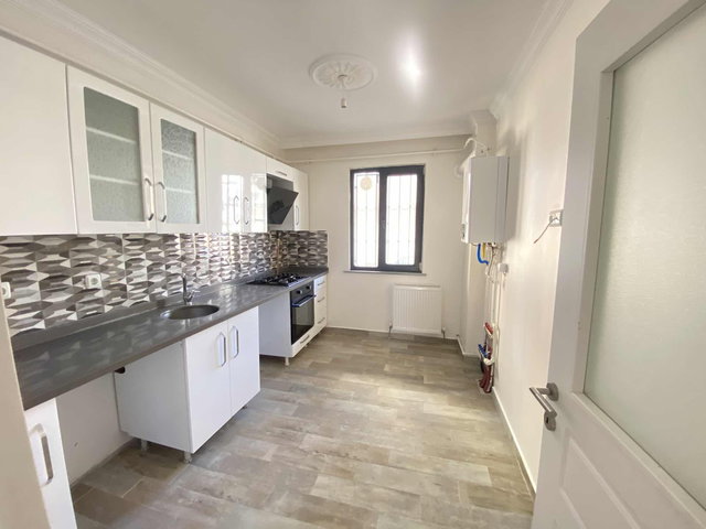 UFUKATASEVER GAYRİMENKULDEN MERKEZİ KONUMDA KİRALİK 2+1 DAİRE