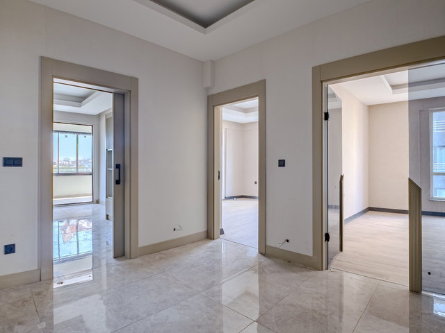 OSMANGAZİ'DE PANORAMİK ŞEHİR MANZARALI ULTRA LÜKS 3+1 DAİRE