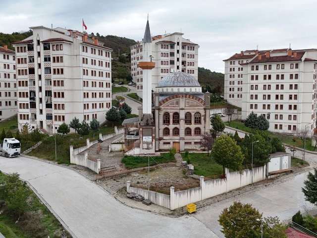 ÇİLİMLİ TOKİ ARA KAT 2+1 . BORCU YOK. KATILIM EVLERİ İÇİN UYGUN