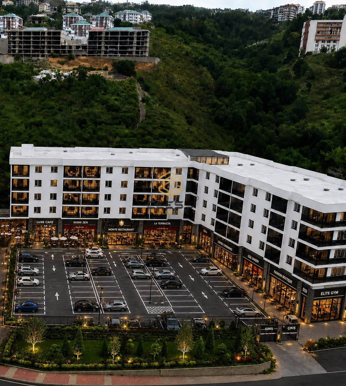 TRABZON KONAKLAR İMPERIUM REZIDANS'TA 1+1 SATILIK LÜKS DAİRE