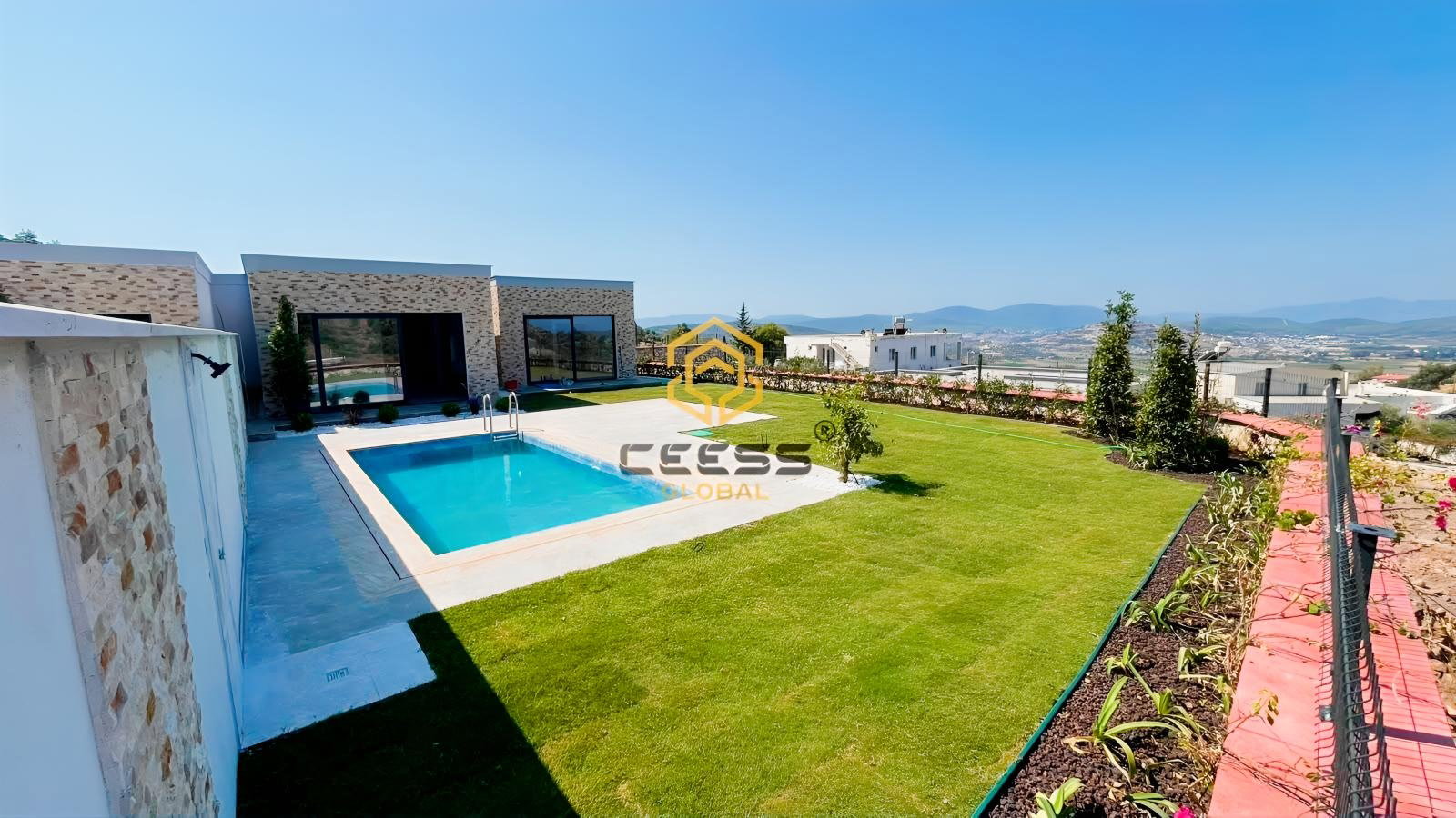 BODRUMDA 500 M² MÜSTAKİL ARSA İÇİNDE 3+1 ÖZEL HAVUZLU VİLLA