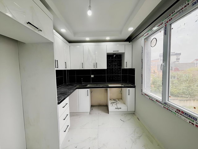 FA ÖZBİRDEN ÇERKEZKÖYDE 2,69 ORANLA AYRI MUTFAKLI GENİŞ 1+1DAİRE