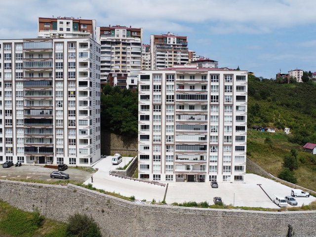 Trabzon Çukurçayır Da Site İçinde Kiralık 3+1 Daire