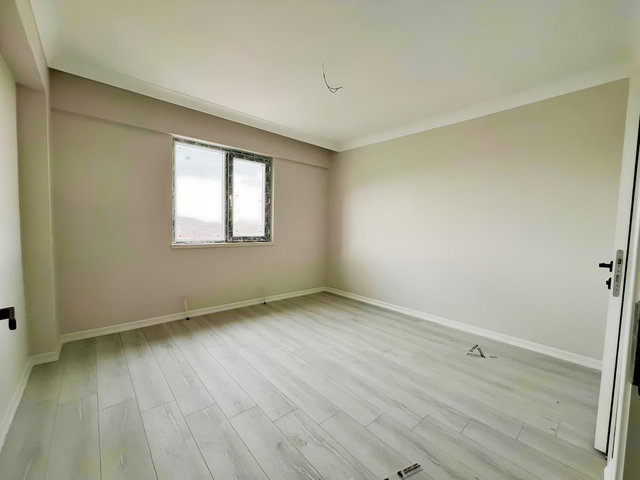 KOLEJ METROYA YÜRÜME MESAFESİNDE 3+1 SIFIR SATILIK DAİRE