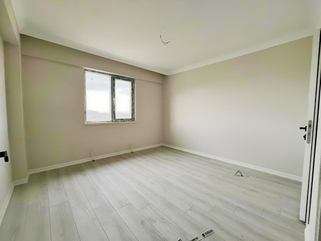 KOLEJ METROYA YÜRÜME MESAFESİNDE 3+1 SIFIR SATILIK DAİRE