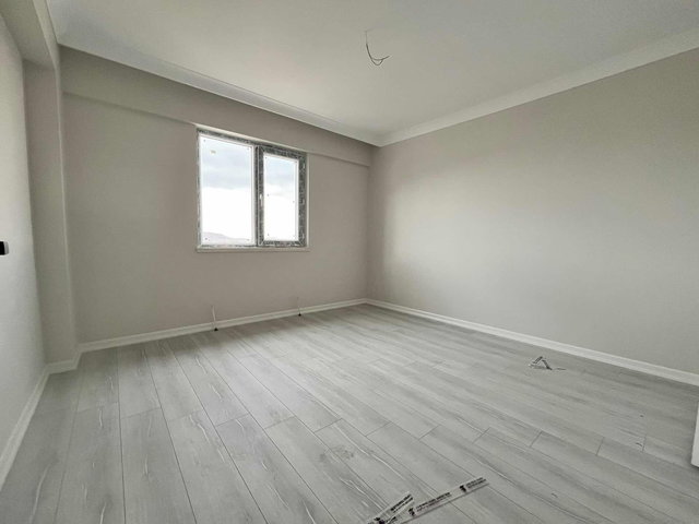 KOLEJ METROYA YÜRÜME MESAFESİNDE 3+1 SIFIR SATILIK DAİRE