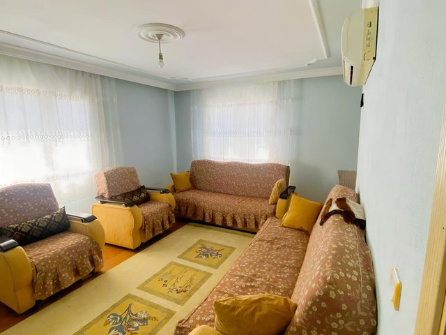 KLİMALI GENİŞ EŞYALI KİRALIK DAİRE