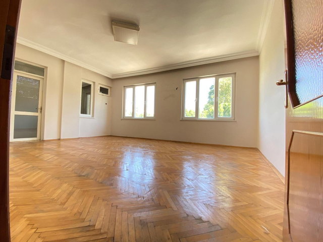 ESKİ LARA BİLEM OTEL KARŞI SOKAĞINDA I KATTA 2+1 KİRALIK DAİRE
