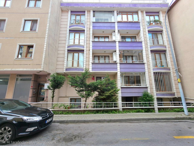 KULE'den | Bulgurlu'da Çok İyi Konumlu Genç Binada 3+1 Ara Kat