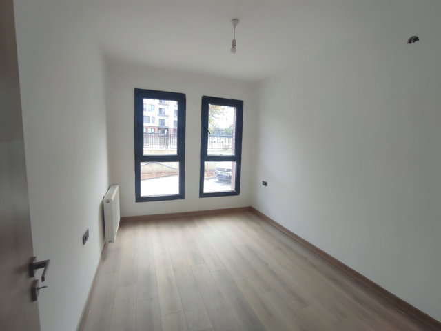 ÇÖŞNÜKDE YERİNDE DÖNÜŞÜM AVNİ KIĞILI OKULU KARŞISI SIFIR DAİRE
