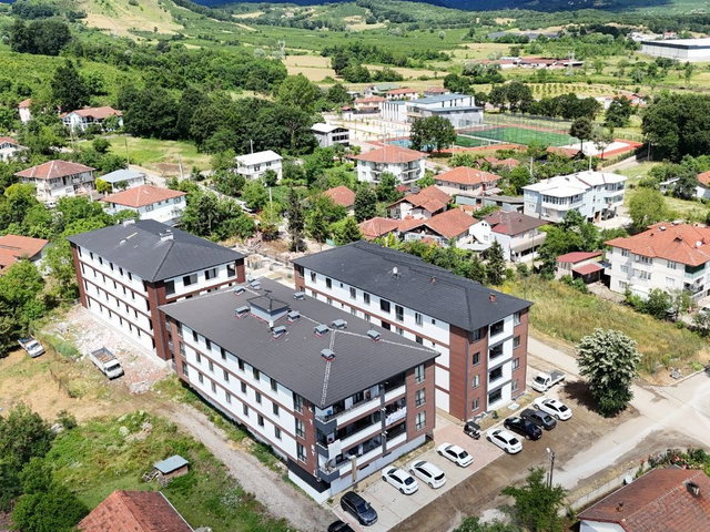 SATILIK 2+1 VE 3+1 DAİRELER. İLAN AÇIKLAMAYI OKUYALIM.