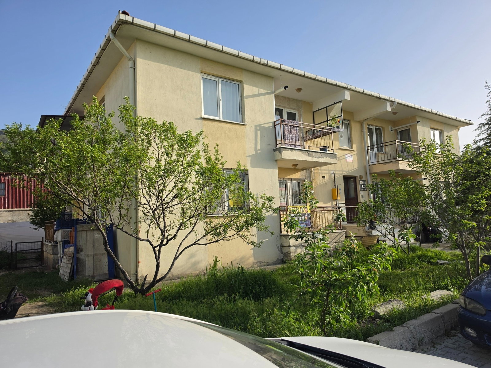 ÇINAR GRUP'DAN SATILIK 3+1 BAHÇELİ 3 CEPHELİ FIRSAT DAİRE