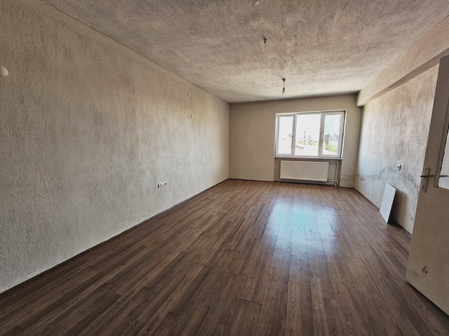 MARS'tan DİŞ HASTANESİNE YAKIN KONUMLU KİRALIK 3+1 DAİRE