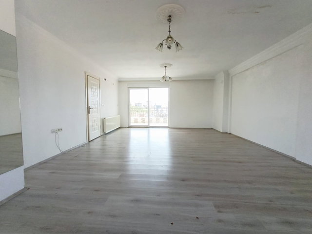 Serik Atatürk Cad. 125 m² 2+1 Doğalgazlı Kiralık Daire