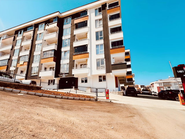 TRABZON HAVVALANI KANUNİ MAH. DE SİTE İÇİ KİRALIK 2+1 DAİRE