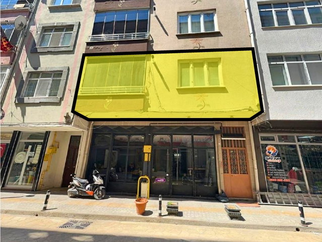 YUSUF USTA GAYRİMENKUL'DEN MERKEZİ KONUMDA 2+1 KİRALIK DAİRE