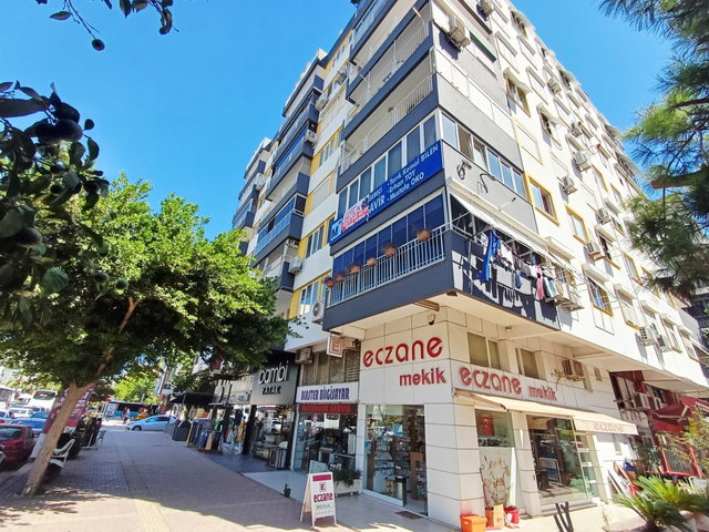 Altındağ Mah. 3+1 Asansörlü Arakat Merkezi Konumda Satılık Daire