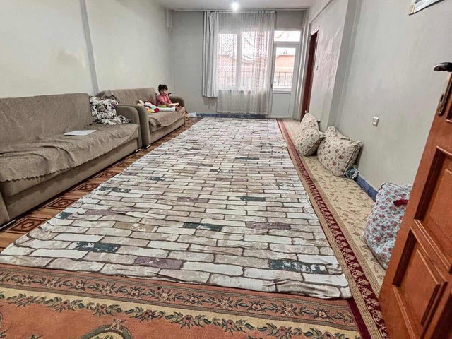 KÜÇÜKÇEKMECE/KANARYA/ KİRALIK KISMİ EŞYALI& DAİRE