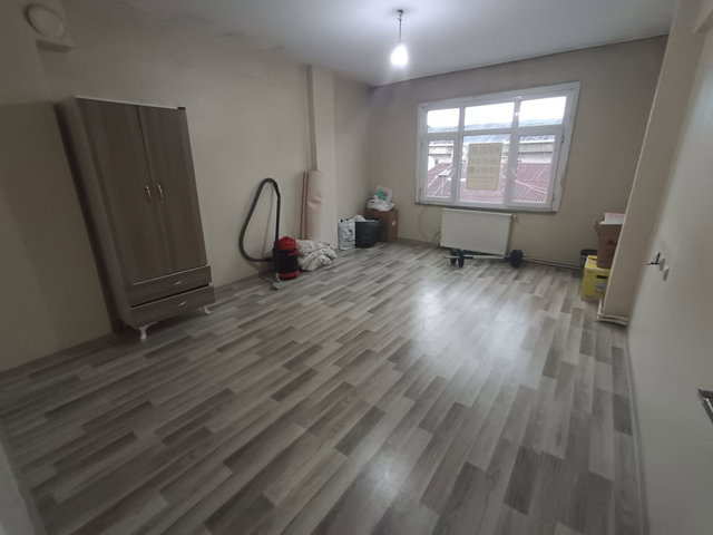 UZEMAR'dan Bağcılar Kemalpaşa MH Kiralık 2+1+hol