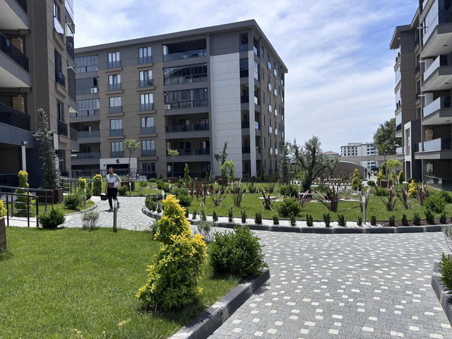 FA ÖZBİR'DEN CUMHURİYETTE KAPALI HAVUZLU İSKANLI 2+1 ACIK MUTFAK