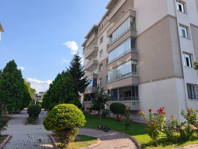 PEX ANKA'DAN YEŞİLYURT BELEDİYE CİVARI KİRALIK 4+1 DAİRE