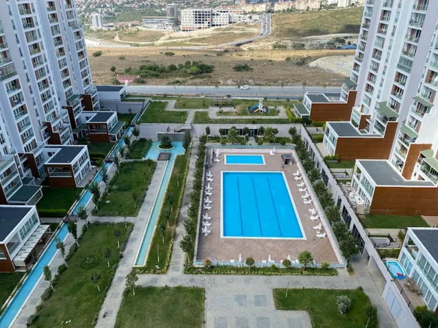 Isparta kule Uni Konut 5+1 Satılık Daire