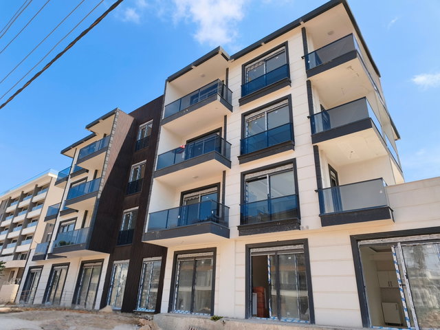ALTINTAŞ HAVUZ OTOPARK ASANSÖR 1+1 60 M2