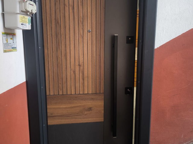 Deniz Manzaralı - Şehir merkezinde - 3+1 Kiralık - Eşyasız