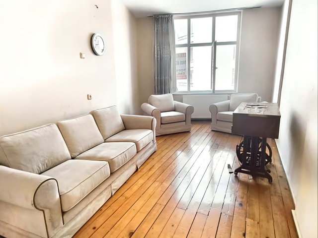 Deniz Manzaralı - Şehir merkezinde - 3+1 Kiralık - Eşyasız