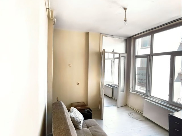 Deniz Manzaralı - Şehir merkezinde - 3+1 Kiralık - Eşyasız