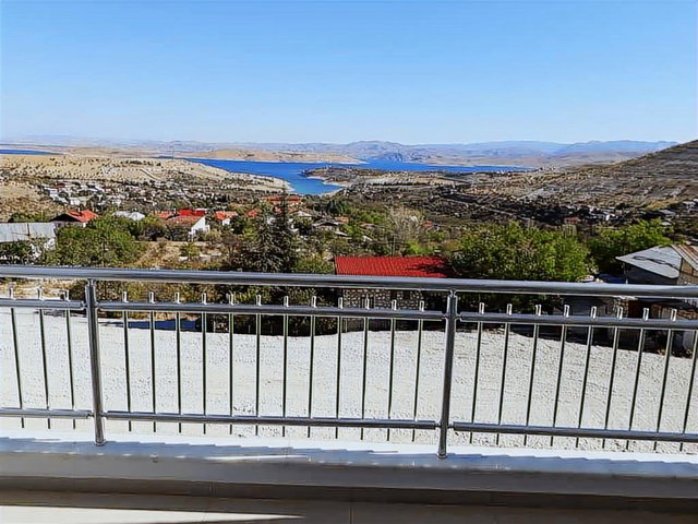 AĞIN SEYRANTEPE KONUTLARINDA DOĞA & GÖL MANZARALI 2+1 DAİRE