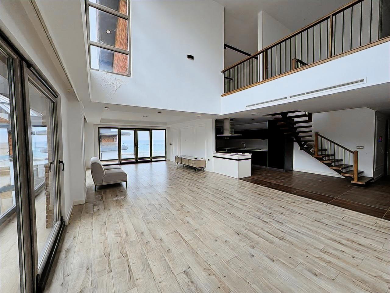 KAYI TRABZON'DA 5+2 DENİZ MANZARALI SATILIK PENTHOUSE DAİRE