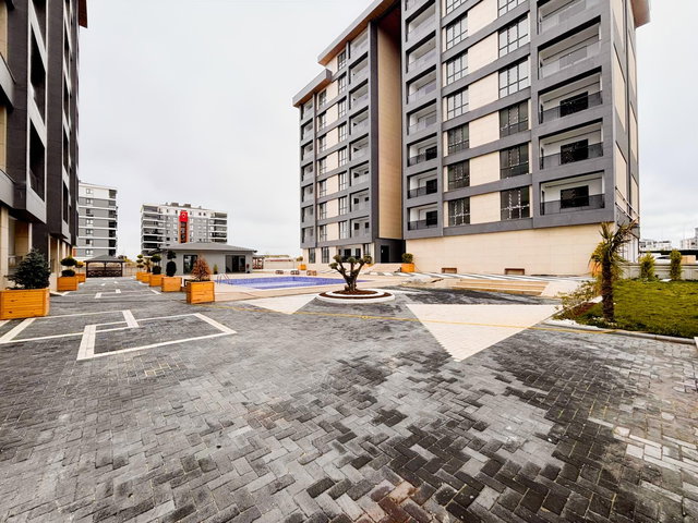 FA ÖZBİR'DEN ÇERKEZKÖYDE SİTE İÇİ ACİL SATILIK ARAKAT 1+1DAİRE