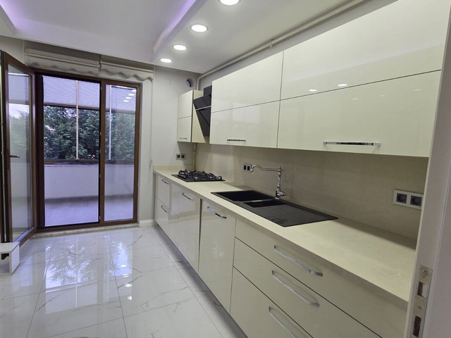 140M2 ORTA KAT ÖZEL LÜKS VE KALİTELİ 3+1 ODA SATILIK DAİRE