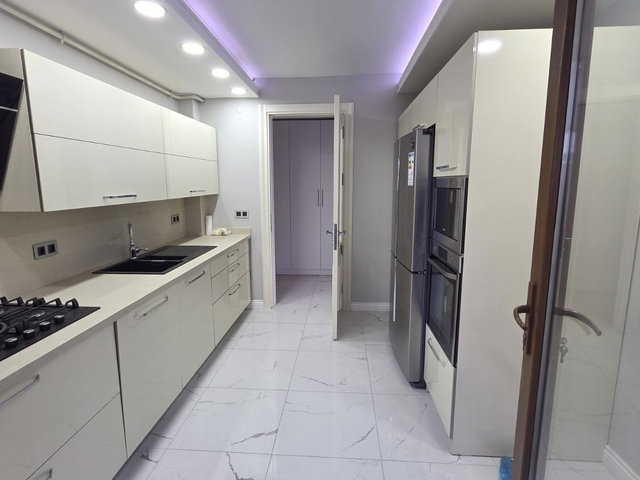 140M2 ORTA KAT ÖZEL LÜKS VE KALİTELİ 3+1 ODA SATILIK DAİRE