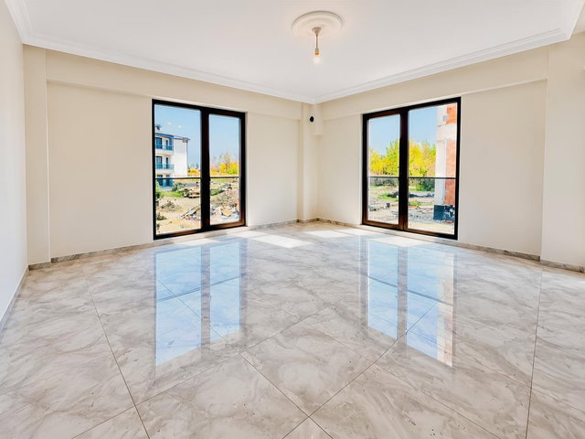 SAKARYA AKYAZI'DA 2+1 DAİRE