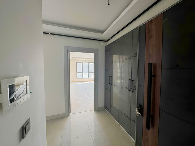 KEÇİÖREN'DE 3+1 SİTE İÇERİSİNDE Y.ISITMALI SIFIR KİRALIK DAİRE