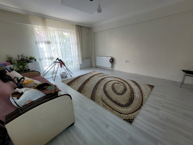 ÇINAR GRUP'DAN ÇAY ÇARŞI MERKEZİNDE SATILIK 3+1 FIRSAT DAİRE