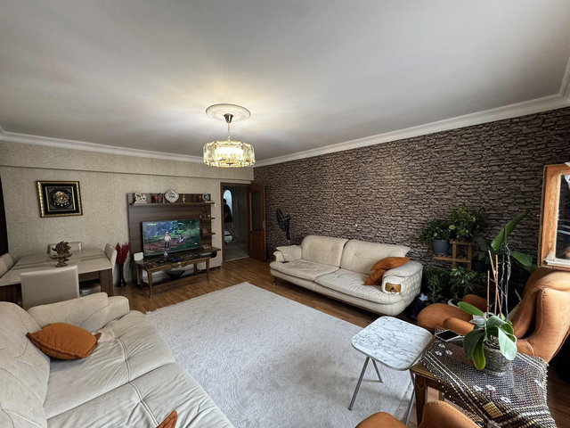 KEÇİÖREN'DE MERKEZİ KONUMDA ULAŞIMI KOLAY 3+1 KİRALIK DAİRE