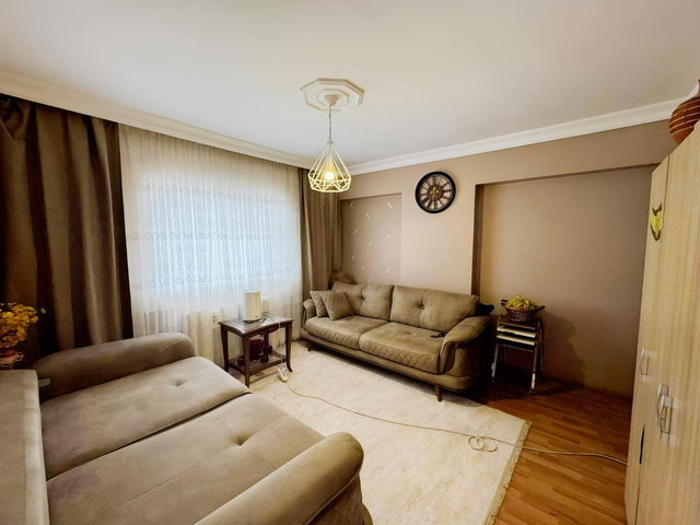 KEÇİÖREN'DE MERKEZİ KONUMDA ULAŞIMI KOLAY 3+1 KİRALIK DAİRE