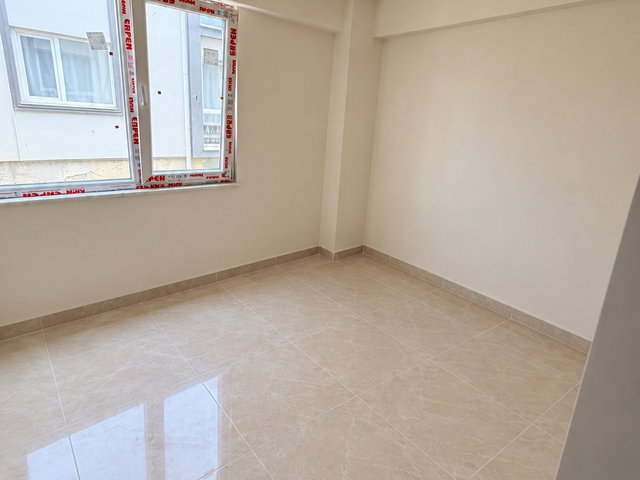 YUNUS EMRE MAHALLESİ'NDE 2+1 SATILIK DAİRE
