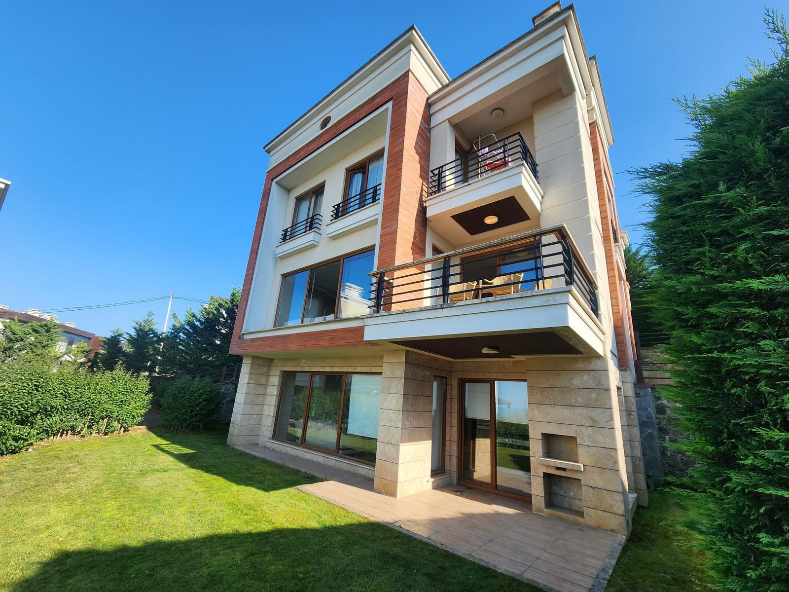 TURYAP TRABZON SATILIK VİLLA MİMOZA KONUTLARI
