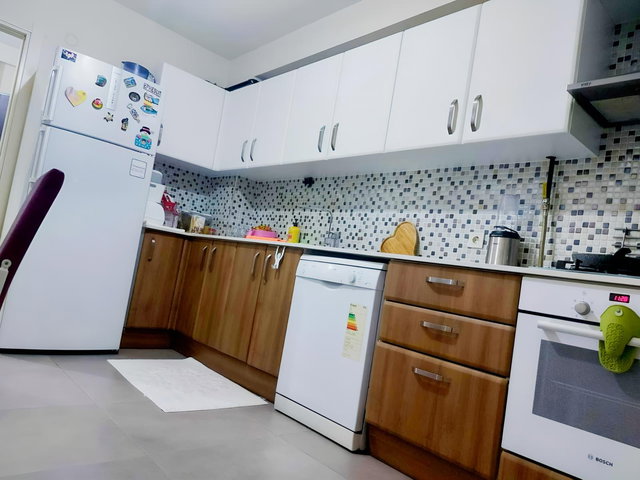 NOVUSS GAYRİMENKUL\LALELİ MAHALLESİ 165 m2 SATILIK 3+1